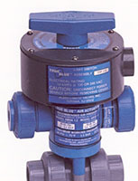 3/8 Inch (in) National Pipe Thread (NPT) Polyvinyl Chloride (PVC) Air Actuated Ball Valve with Ethylene Propylene Diene Monomer (EPDM) Seal (ABVA037EPT-PV-SW) - 2